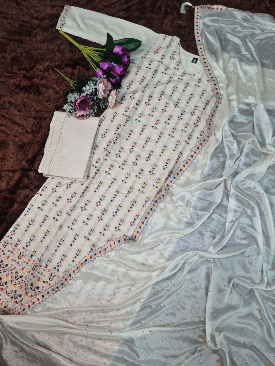 Women White Color Pure Viscose Silk Kurti Pant With Dupatta