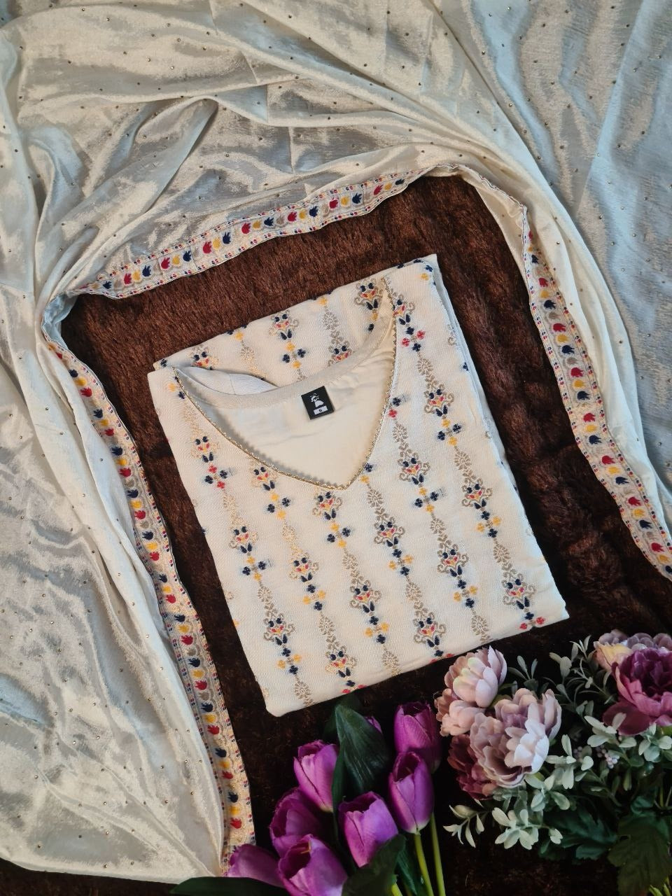 Women White Color Pure Viscose Silk Kurti Pant With Dupatta