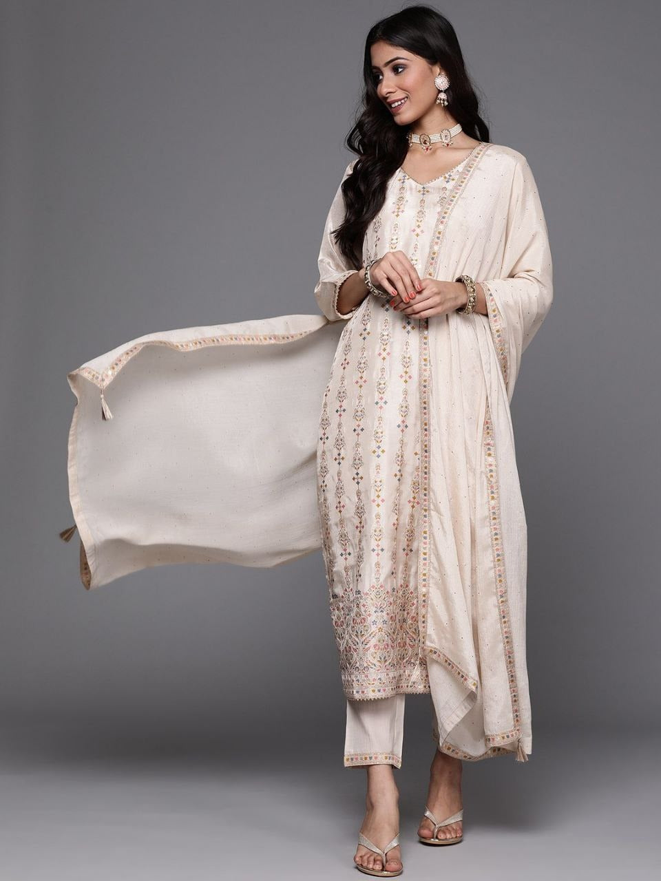 Women White Color Pure Viscose Silk Kurti Pant With Dupatta