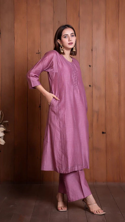 Women Lavender Cotton Silk Kurta with Trousers