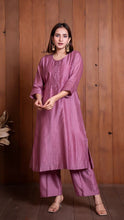 Women Lavender Cotton Silk Kurta with Trousers