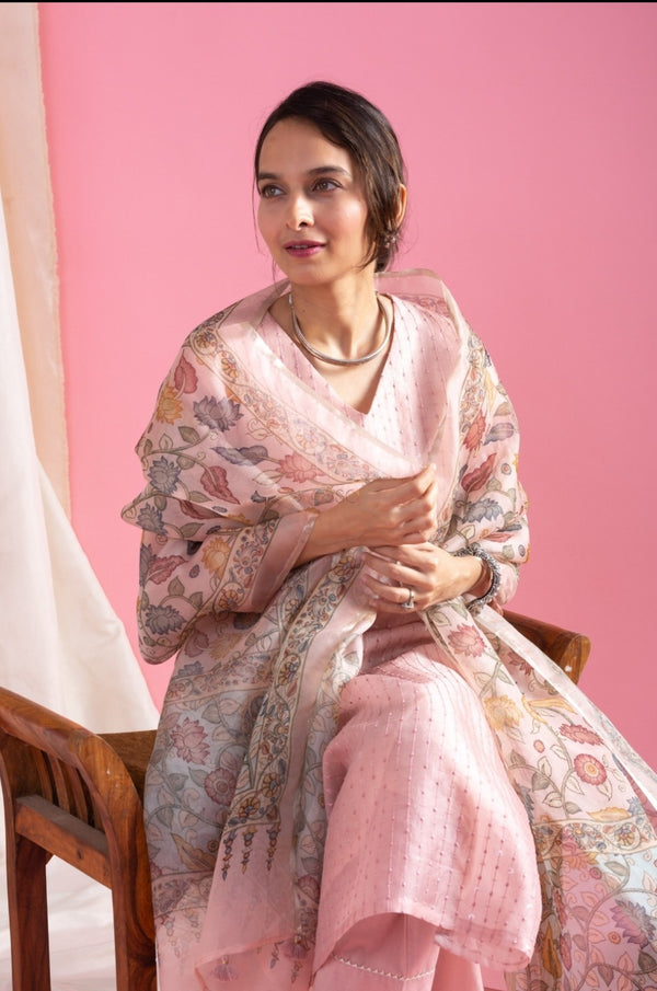 Women Peach Line Chanderi Silk Kurta with Trousers & With Dupatta